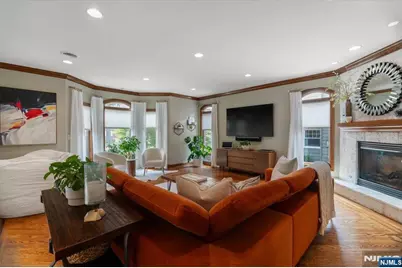 128 Montross Avenue, Rutherford, NJ 07070 - Photo 3