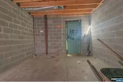 840-842 Clinton Avenue, Newark, NJ 07108 - Photo 29