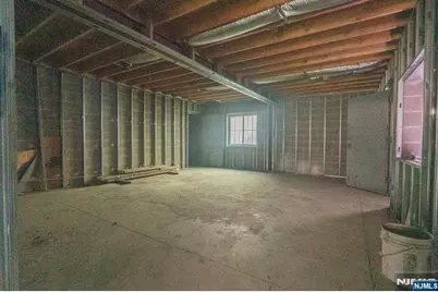 840-842 Clinton Avenue, Newark, NJ 07108 - Photo 27