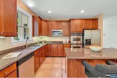 206 Van Buren Drive, Paramus, NJ 07652 - Photo 19