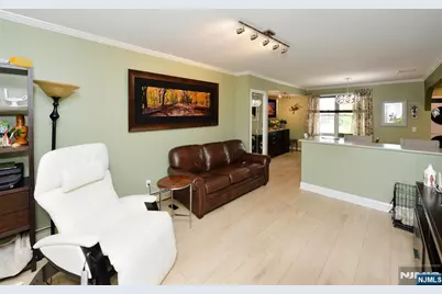 115 Marshall Avenue, Little Ferry, NJ 07643 - Photo 3