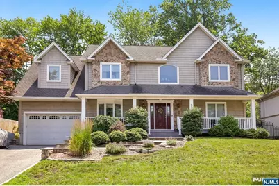 292 Gorden Drive, Paramus, NJ 07652 - Photo 1