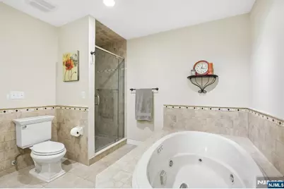 292 Gorden Drive, Paramus, NJ 07652 - Photo 39