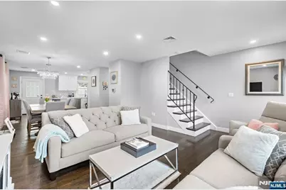 472 Macarthur Avenue 5 #5, Garfield, NJ 07026 - Photo 9