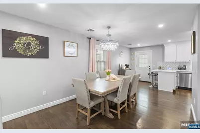 472 Macarthur Avenue 5 #5, Garfield, NJ 07026 - Photo 11