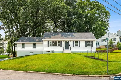 76 Dawn Avenue, Haledon, NJ 07508 - Photo 5