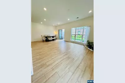 32 Harvest Way, Little Falls Township, NJ 07424 - Photo 7