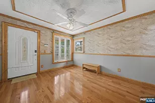 92 Blauvelt Ave, Bergenfield, NJ 07621 - Photo 7