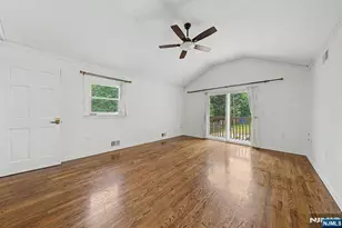 92 Blauvelt Ave, Bergenfield, NJ 07621 - Photo 13