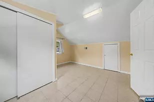 92 Blauvelt Ave, Bergenfield, NJ 07621 - Photo 23