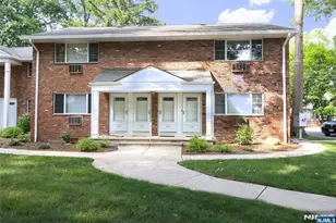 216 Washington Dr, Ramsey, NJ 07446 - Photo 1