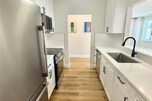200 Paterson Ave 1A, East Rutherford, NJ 07073 - Photo 9