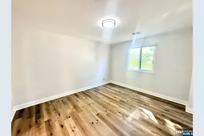 200 Paterson Avenue 1A #1A, East Rutherford, NJ 07073 - Photo 13