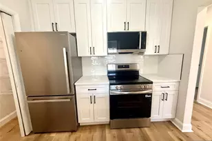 200 Paterson Ave 1A, East Rutherford, NJ 07073 - Photo 7