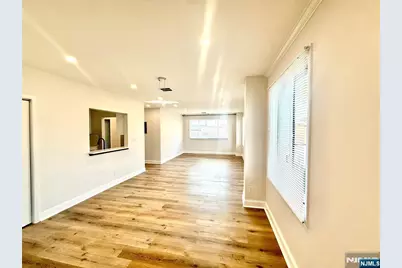 200 Paterson Avenue 1A #1A, East Rutherford, NJ 07073 - Photo 3
