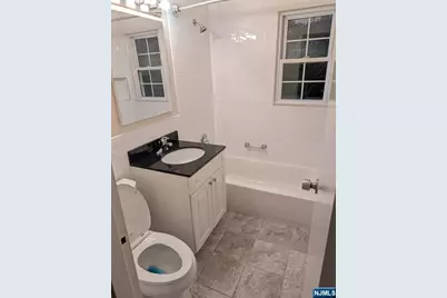 60 Columbia Avenue 17 #17, Dumont, NJ 07628 - Photo 5