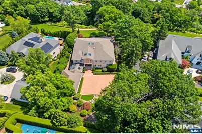 3 Bridle Way, Fort Lee, NJ 07024 - Photo 3