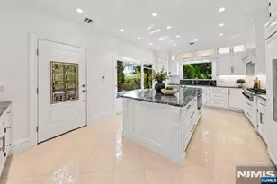 3 Bridle Way, Fort Lee, NJ 07024 - Photo 19