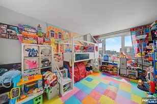 2000 Linwood Ave 10R, Fort Lee, NJ 07024 - Photo 13
