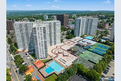 2000 Linwood Avenue 10R #10R, Fort Lee, NJ 07024 - Photo 27