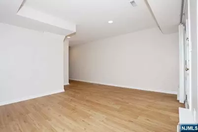 90 Elm Street, Allendale, NJ 07401 - Photo 21