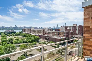 916 Hudson Park, Edgewater, NJ 07020 - Photo 11