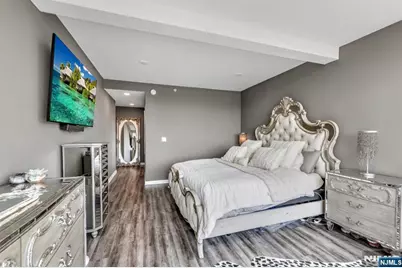 916 Hudson Park, Edgewater, NJ 07020 - Photo 17