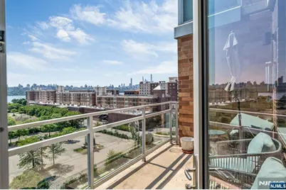 916 Hudson Park, Edgewater, NJ 07020 - Photo 11