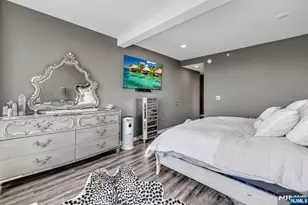 916 Hudson Park, Edgewater, NJ 07020 - Photo 19