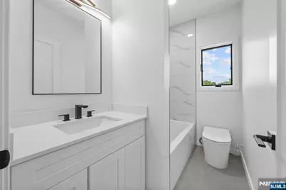 793 Inwood Terrace, Cliffside Park, NJ 07010 - Photo 17