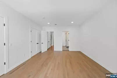 793 Inwood Terrace, Cliffside Park, NJ 07010 - Photo 11