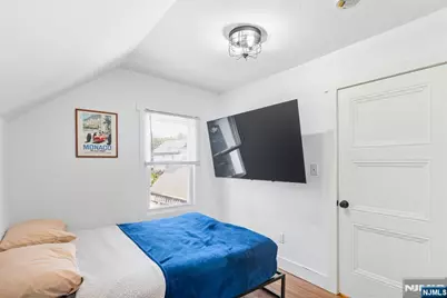 205 Jefferson Street, Orange, NJ 07050 - Photo 17