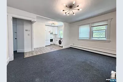 111 Grand Avenue, Ridgefield Park, NJ 07660 - Photo 9
