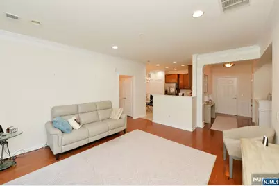 2107 Warrens Way 107 #107, Wanaque, NJ 07465 - Photo 9