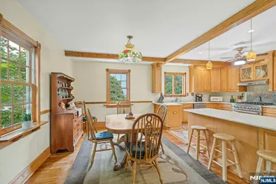174 Mahwah Road, Mahwah, NJ 07430 - Photo 9