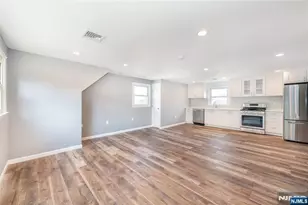 108 Woodrow Ave, Woodland Park, NJ 07424 - Photo 5