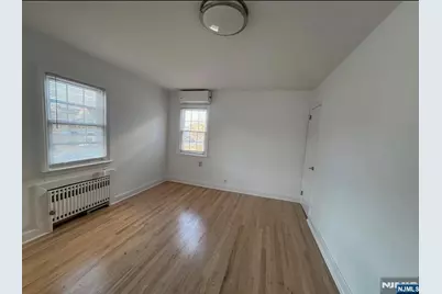 104 Palsa Avenue, Elmwood Park, NJ 07407 - Photo 5
