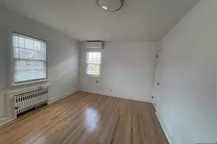 104 Palsa Ave, Elmwood Park, NJ 07407 - Photo 5