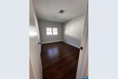 48 Lynn Court, Bogota, NJ 07603 - Photo 11