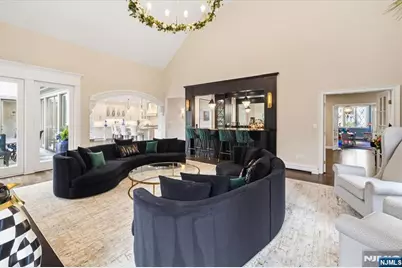 14 Sunflower Drive, Upper Saddle River, NJ 07458 - Photo 13