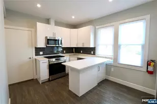 59 Locust Ave 1R, Wallington, NJ 07057 - Photo 3