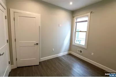 59 Locust Avenue 1R #1R, Wallington, NJ 07057 - Photo 7