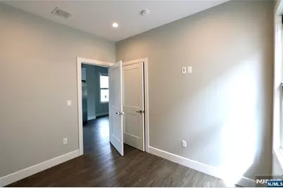 59 Locust Avenue 2R #2R, Wallington, NJ 07057 - Photo 15