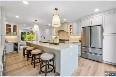 836 Hemlock Court T165 #T165, Norwood, NJ 07648 - Photo 7