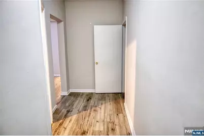 9 Emerson Place, Newark, NJ 07114 - Photo 7