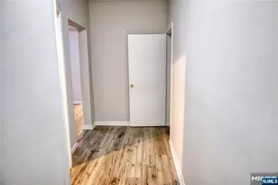 9 Emerson Pl, Newark, NJ 07114 - Photo 7