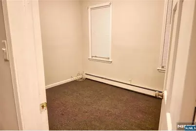 9 Emerson Place, Newark, NJ 07114 - Photo 11