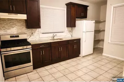 9 Emerson Place, Newark, NJ 07114 - Photo 3
