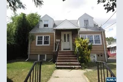 377 Westminster Place 2nd Floor #2nd Floor, Lodi, NJ 07644 - Photo 1