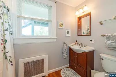 11 Mountain Avenue, Montclair, NJ 07042 - Photo 15